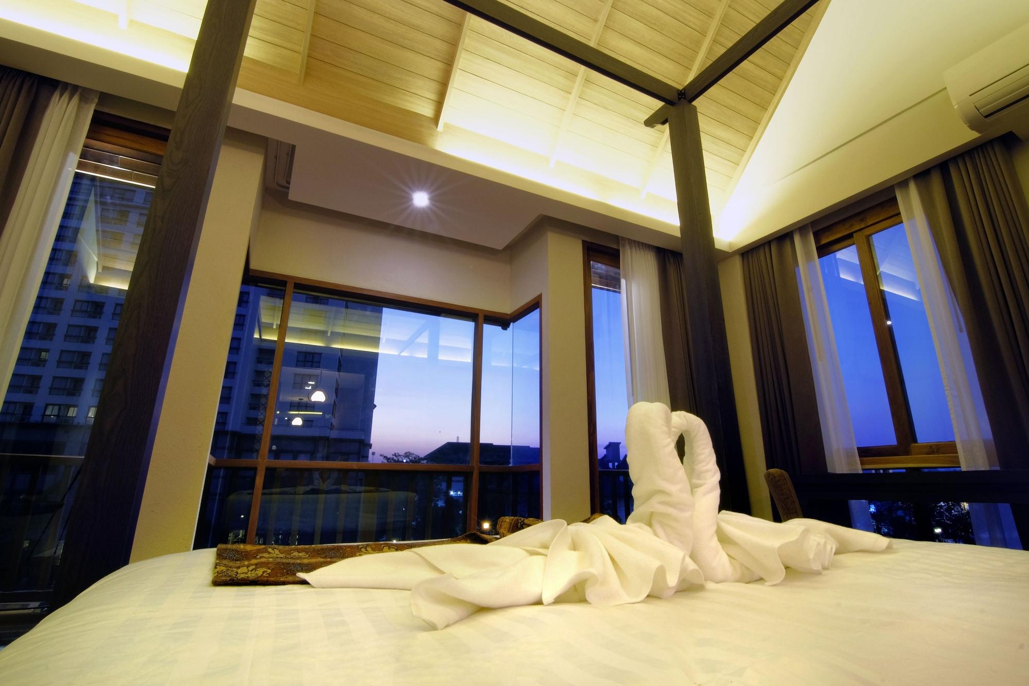 Tapae Gate Villa Chiang Mai Zewnętrze zdjęcie
