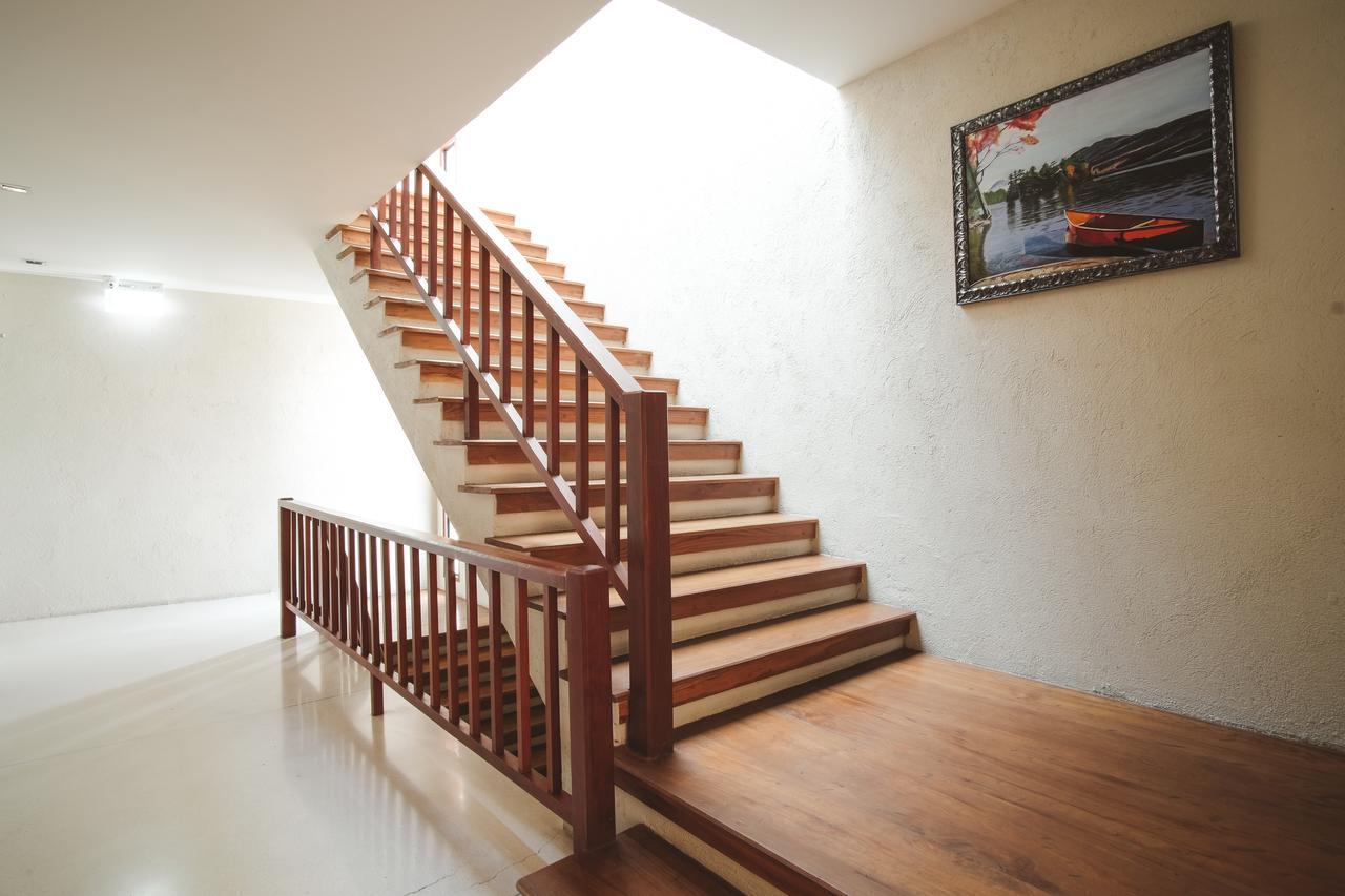 Tapae Gate Villa Chiang Mai Zewnętrze zdjęcie