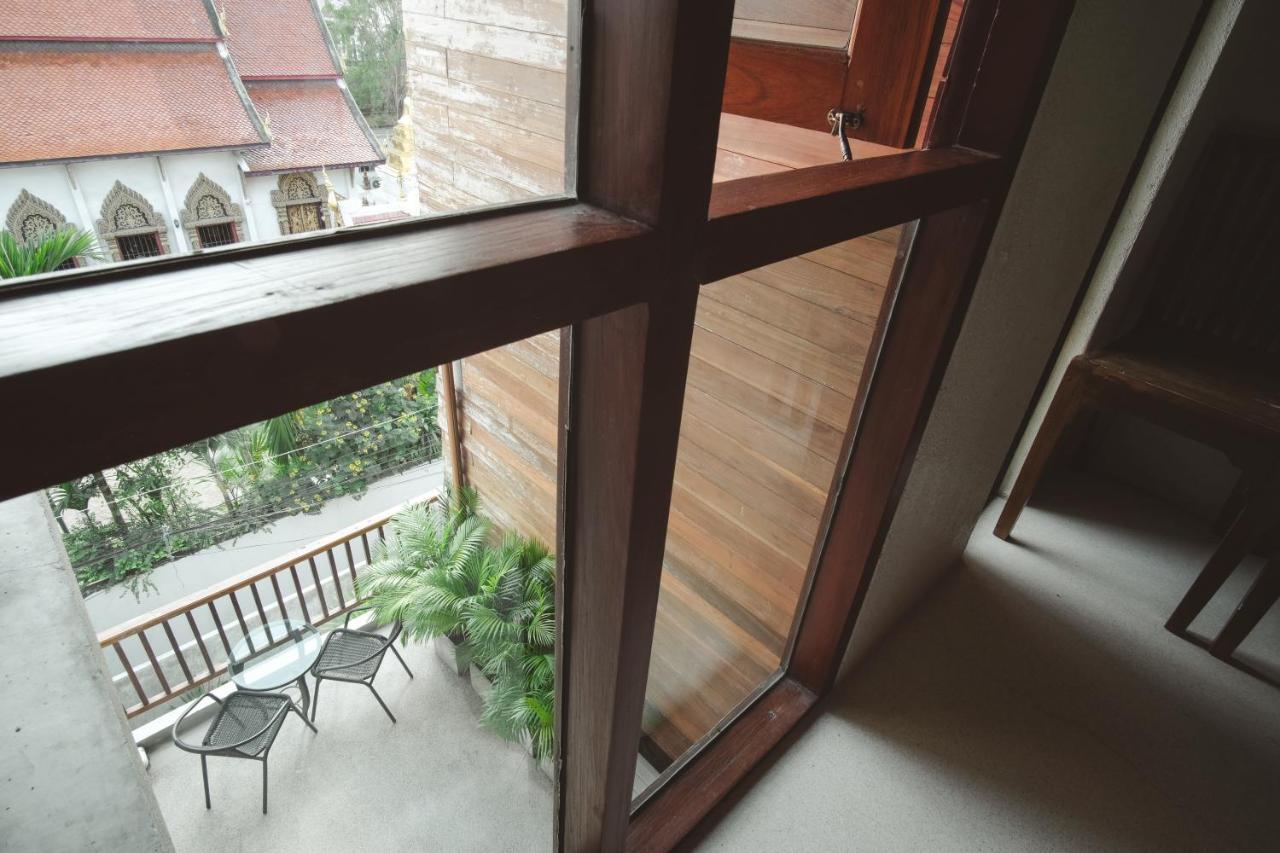 Tapae Gate Villa Chiang Mai Zewnętrze zdjęcie
